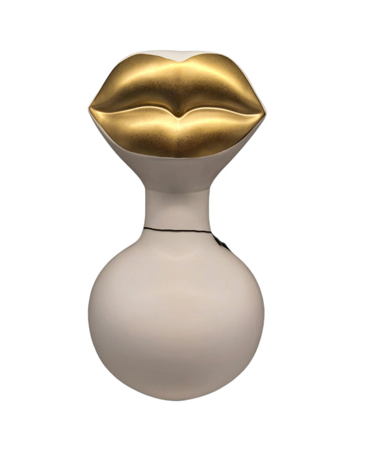 Lips Statuette