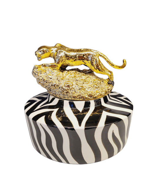 Zebra-Painted Pot with Jaguar